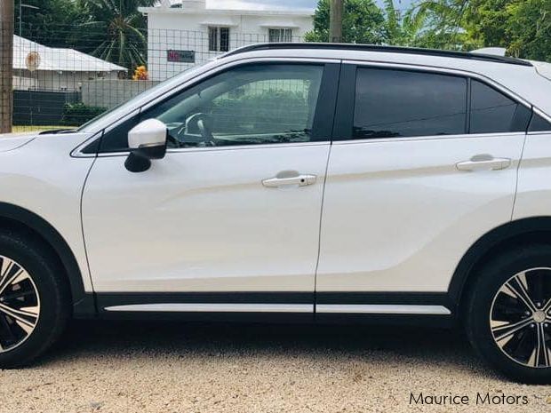 Mitsubishi ECLIPSE CROSS 2.0 CVT  in Mauritius