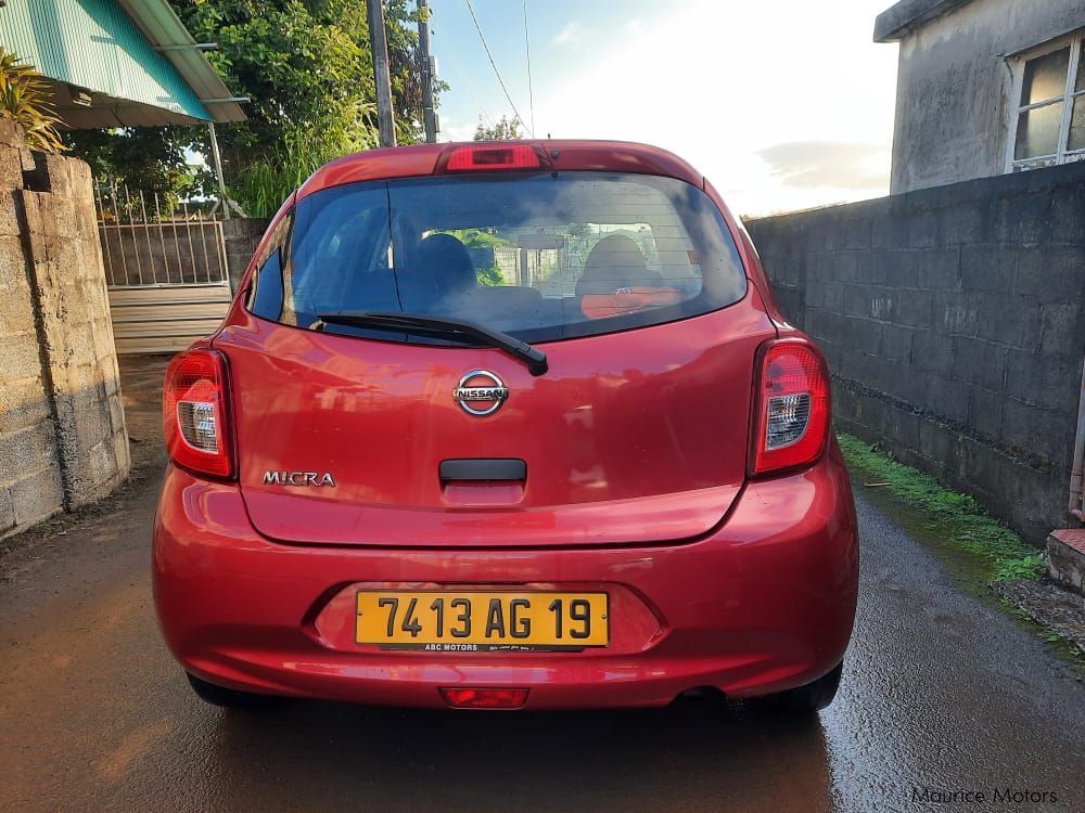 Nissan Micra K13 in Mauritius