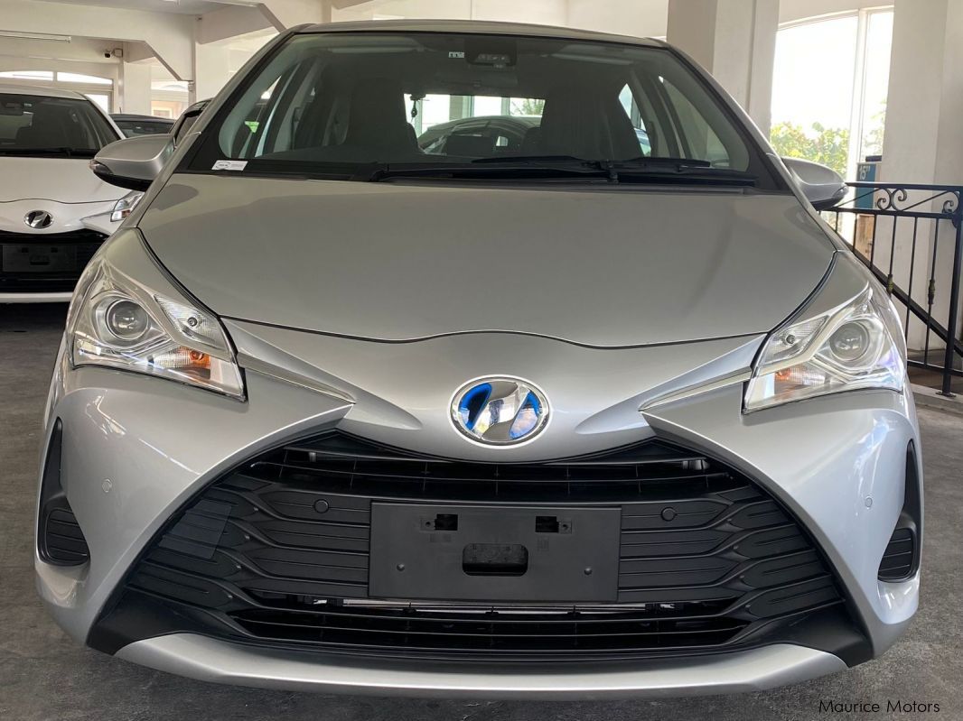 Toyota Vitz Hybrid in Mauritius