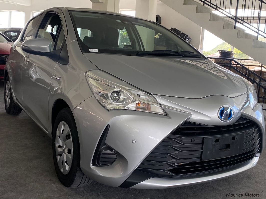 Toyota Vitz Hybrid in Mauritius