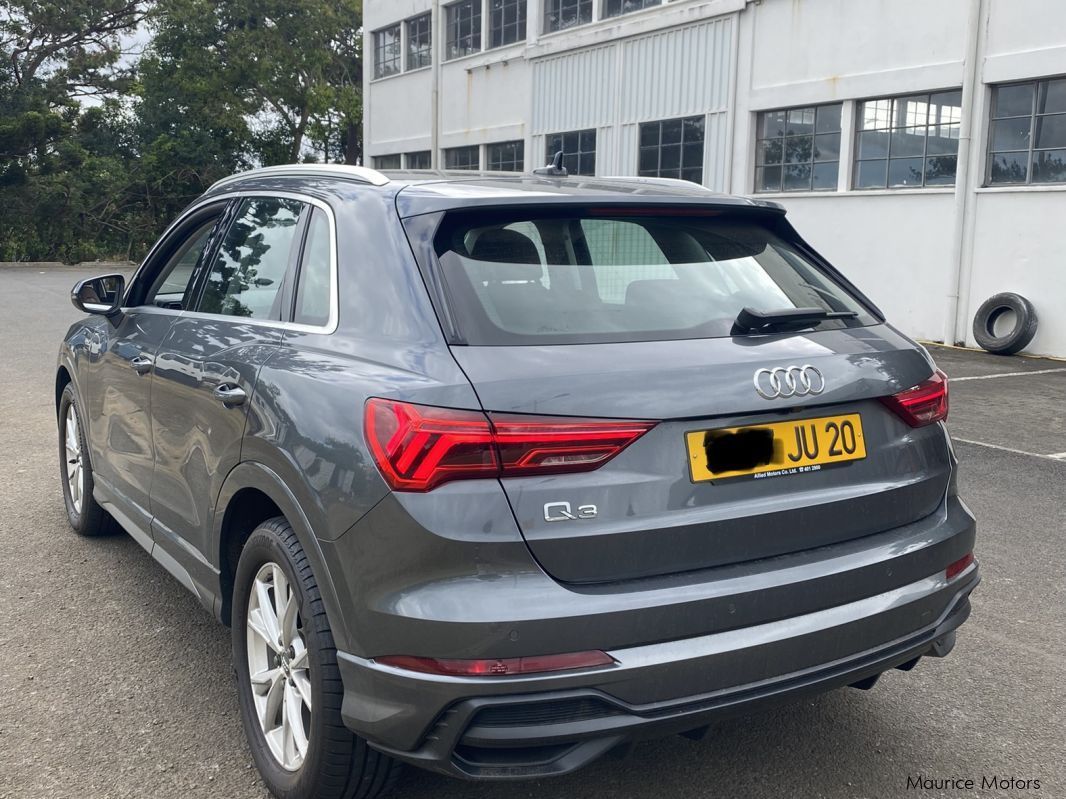 Audi Q3 (S line) in Mauritius