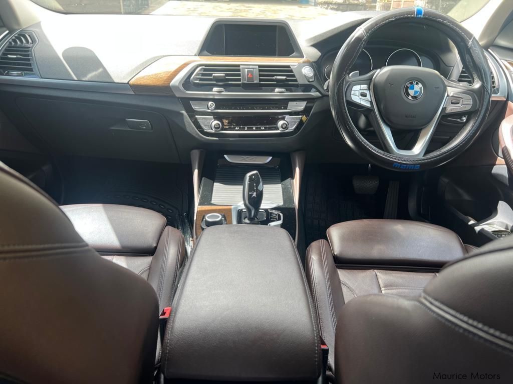 BMW X4 drive 30i in Mauritius