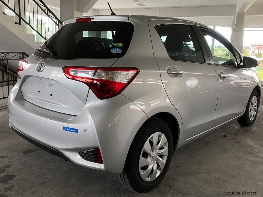 Toyota Vitz 1320 CC F Safety Edition 3 in Mauritius