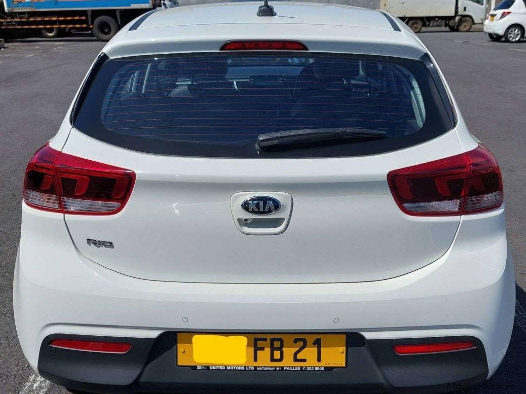 Kia Rio EX PACK+ in Mauritius