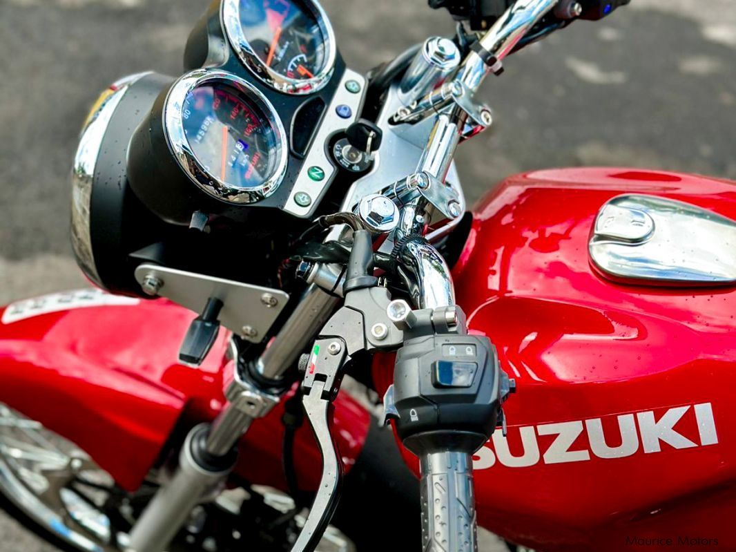 Suzuki EN 150CC in Mauritius