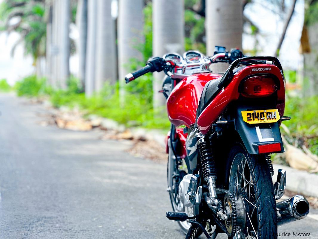 Suzuki EN 150CC in Mauritius