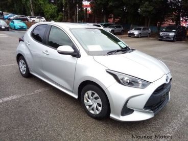 Pre-owned Toyota Yaris HYBRID X for sale in 