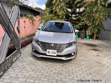 Pre-owned Toyota Premio for sale in 