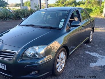 Pre-owned Toyota Avensis for sale in 