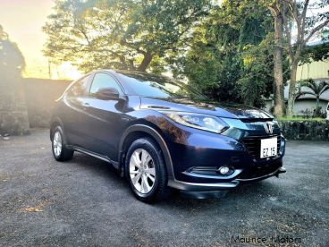 Pre-owned Honda Vezel for sale in 