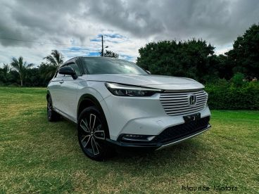 Pre-owned Honda Vezel for sale in 