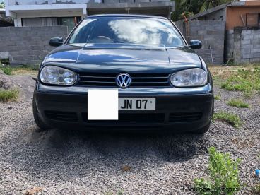 Pre-owned Volkswagen Golf 4 for sale in 