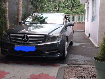 Pre-owned Mercedes-Benz C180 for sale in 