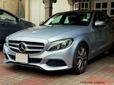 Pre-owned Mercedes-Benz C180 for sale in 