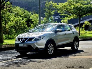 Pre-owned Nissan qashqai for sale in 