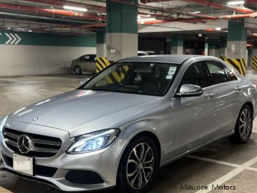 Pre-owned Mercedes-Benz C180 Avant Garde for sale in 