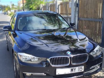 Pre-owned BMW 320i for sale in 