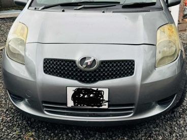 Pre-owned Toyota Vitz for sale in
