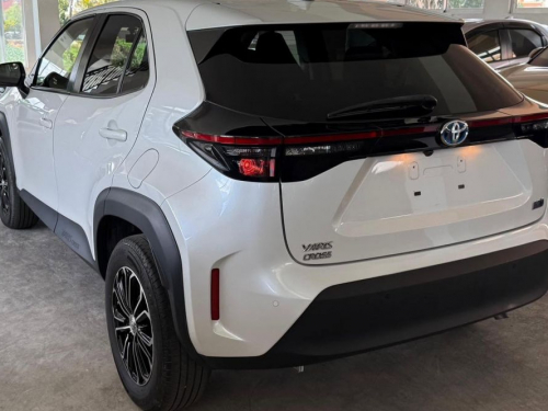 Toyota Yaris Cross X Hybrid  in Mauritius