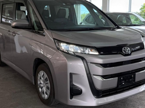 Toyota Noah X in Mauritius