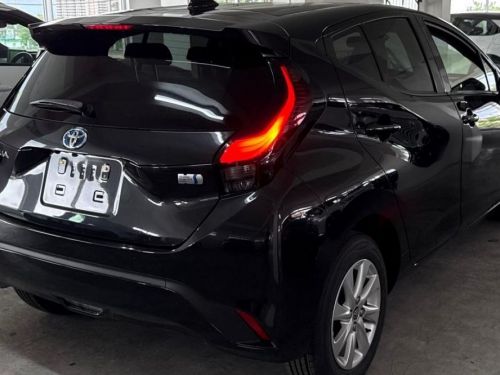 Toyota Aqua Z Hybrid in Mauritius