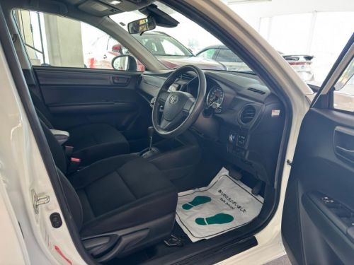 Toyota Axio EX in Mauritius