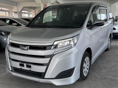 Toyota Noah X in Mauritius