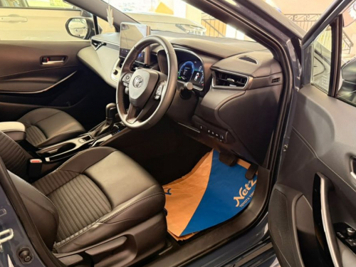Toyota Corolla WXB Hybrid in Mauritius