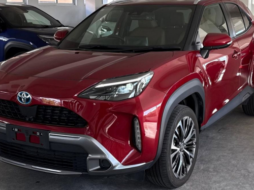 Used Toyota Yaris Cross Z Adventure Hybrid for sale in Vacoas