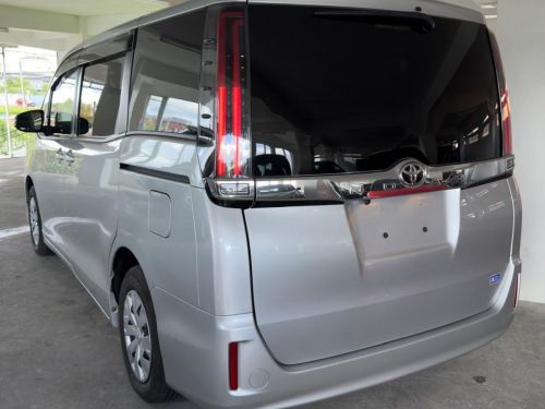Toyota Noah X in Mauritius