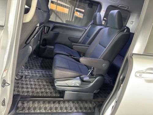 Toyota Noah X in Mauritius