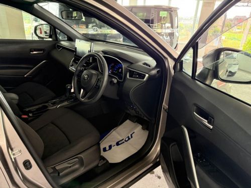 Toyota Corolla Cross S Hybrid in Mauritius