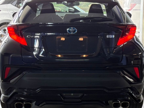 Toyota  C-HR G Nero Hybrid in Mauritius