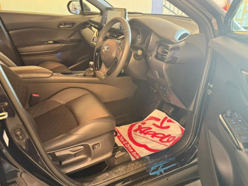 Toyota  C-HR G Nero Hybrid in Mauritius