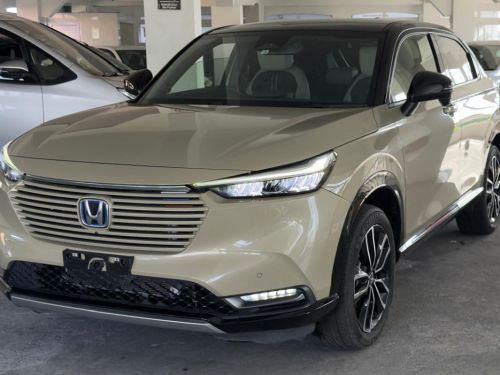 Honda Vezel e:HEV Play in Mauritius