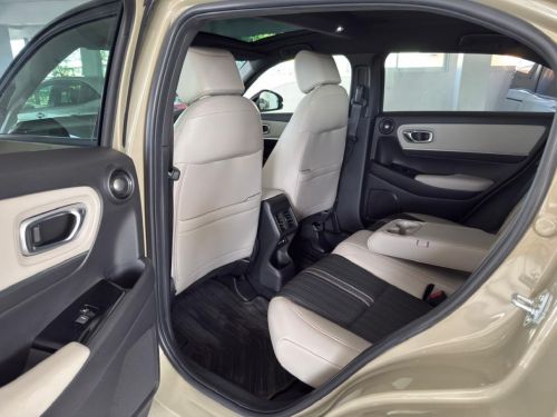 Honda Vezel e:HEV Play in Mauritius