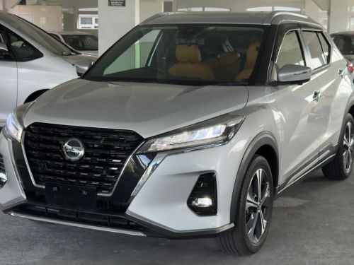 Nissan Kick E-Power X 2 Tone Interior Edition in Mauritius
