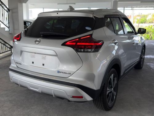 Nissan Kick E-Power X 2 Tone Interior Edition in Mauritius