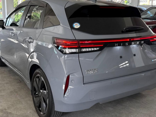 Nissan Aura E-Power G in Mauritius