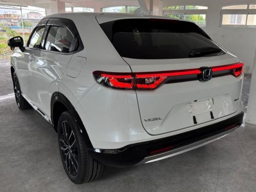 Honda Vezel e:HEV Z in Mauritius