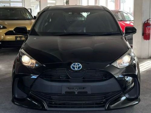 Toyota Yaris X Hybrid  in Mauritius