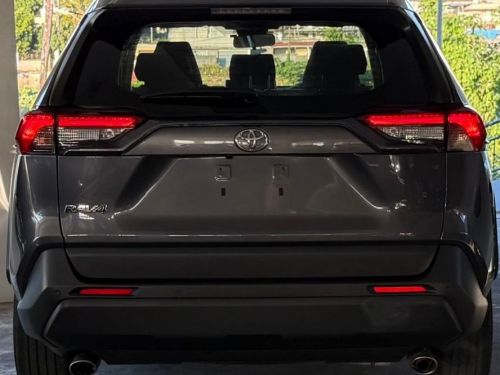 Toyota RAV4 X in Mauritius