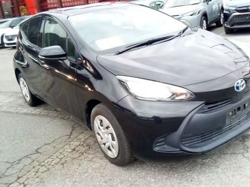 Pre-owned Toyota Aqua X for sale in 