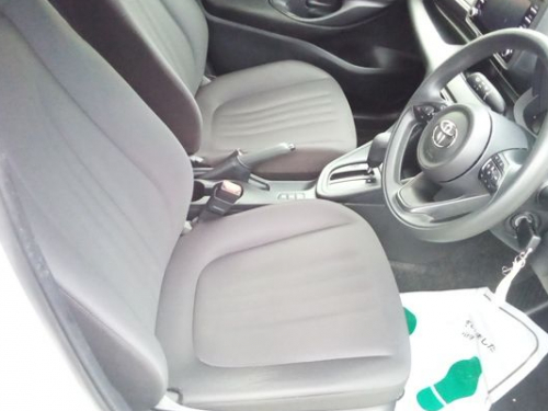 Toyota Yaris  X in Mauritius