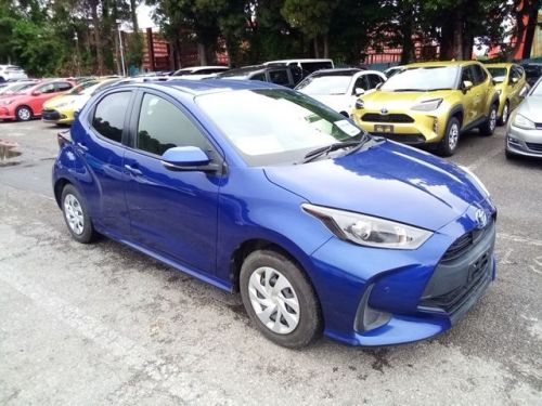 Toyota Yaris HYBRID X in Mauritius