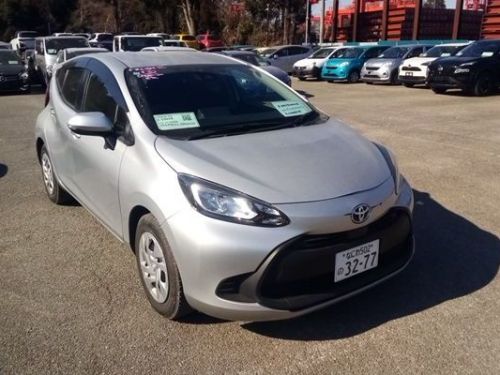 Pre-owned Toyota Aqua X for sale in 