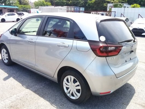 Honda Fit e:HEV BASIC in Mauritius