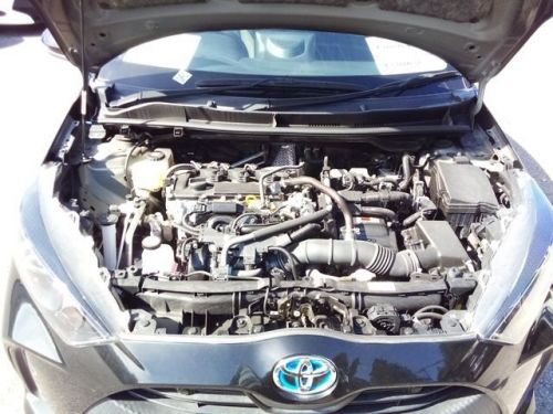 Toyota Yaris HYBRID X in Mauritius