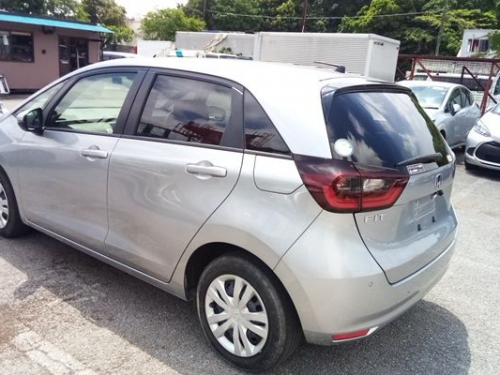 Honda Fit e:HEV BASIC in Mauritius