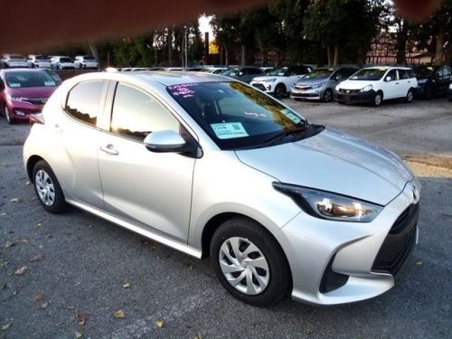 Pre-owned Toyota Yaris HYBRID X for sale in 